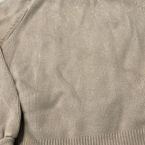 Pink Lily Sweater - Picture 4 of 7